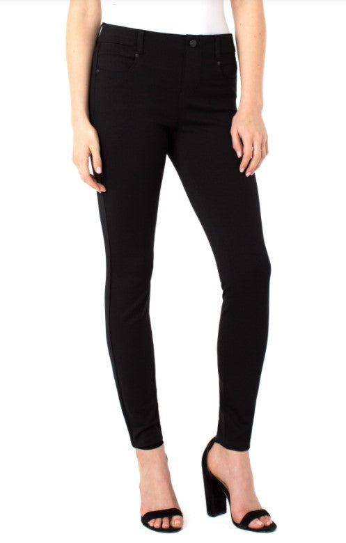 Liverpool Jeans Gia Glider Pull-On Super Stretch Ponte Black LM2349M42
