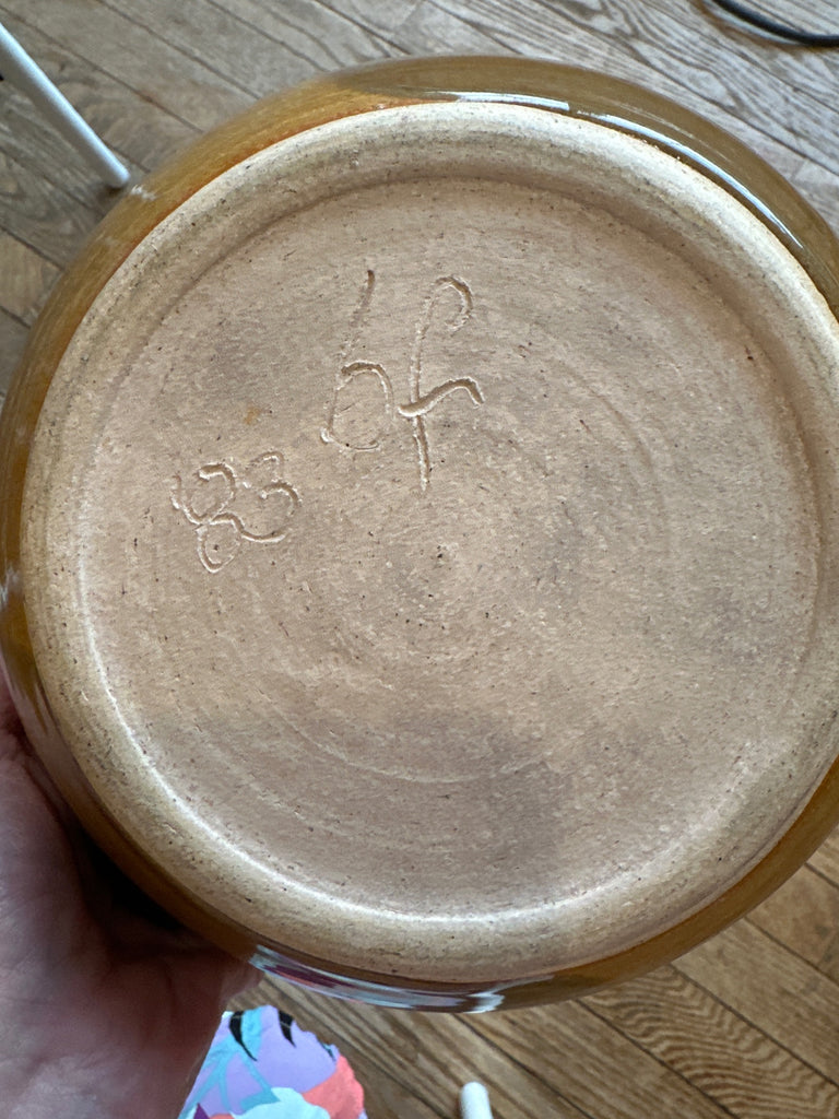 Vintage Pottery Medium Beige